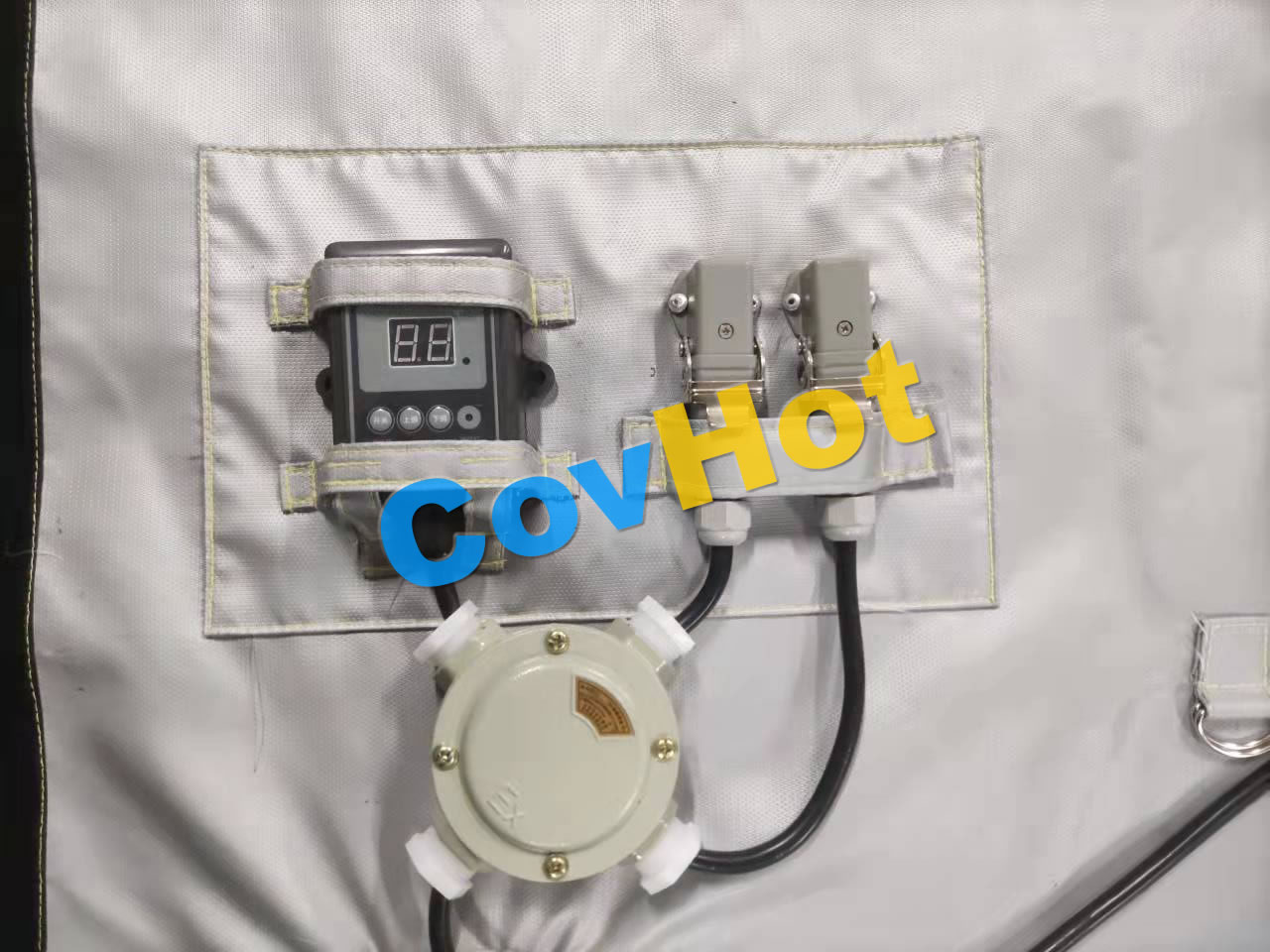 電伴熱<a href=http://m.eit108.com/e/tags/?tagname=%E4%BF%9D%E6%B8%A9%E5%A5%97 target=_blank class=infotextkey>保溫套</a>